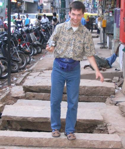 ingo jumping the sidewalk