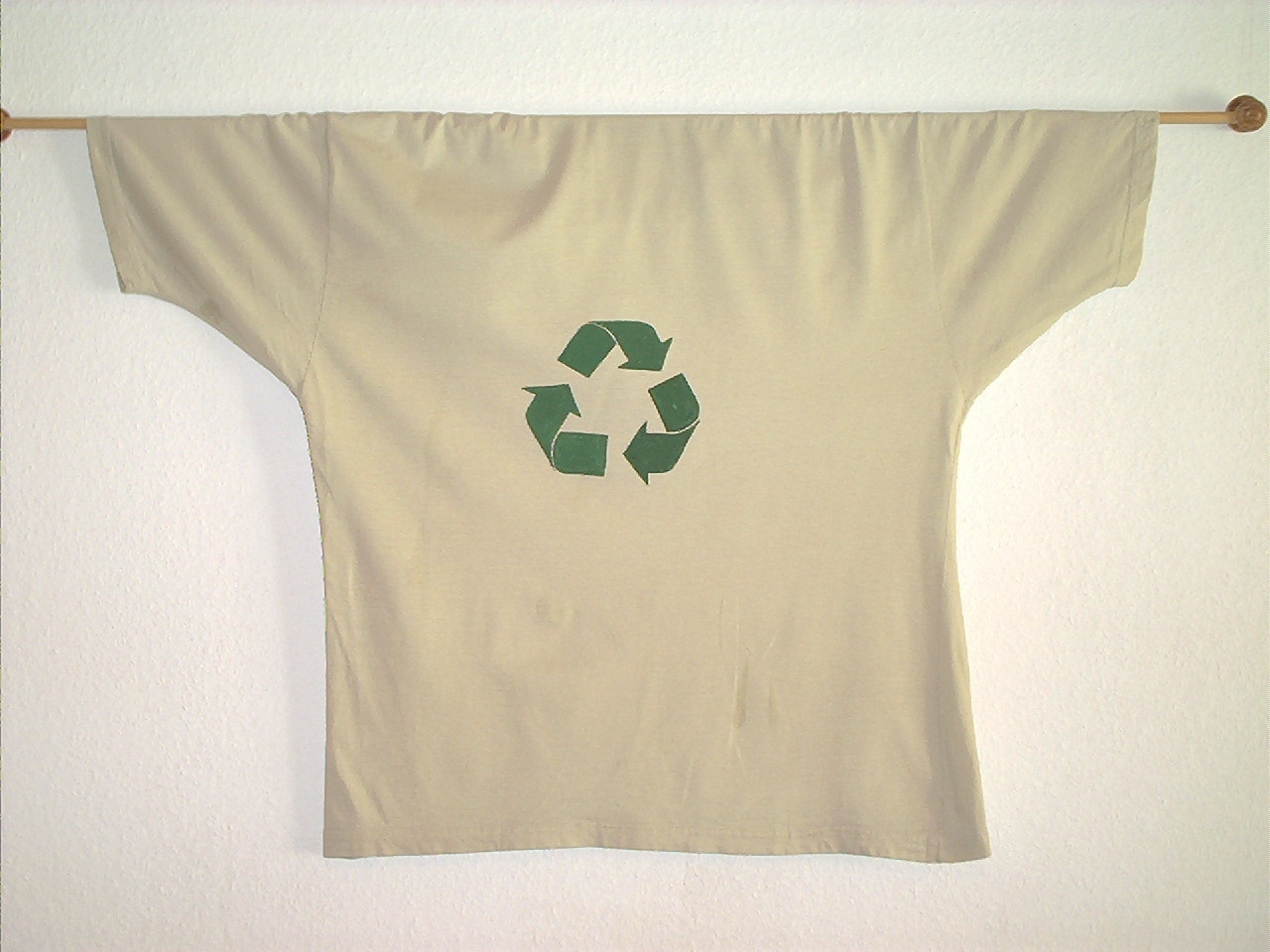 Recycling symbol back.overview