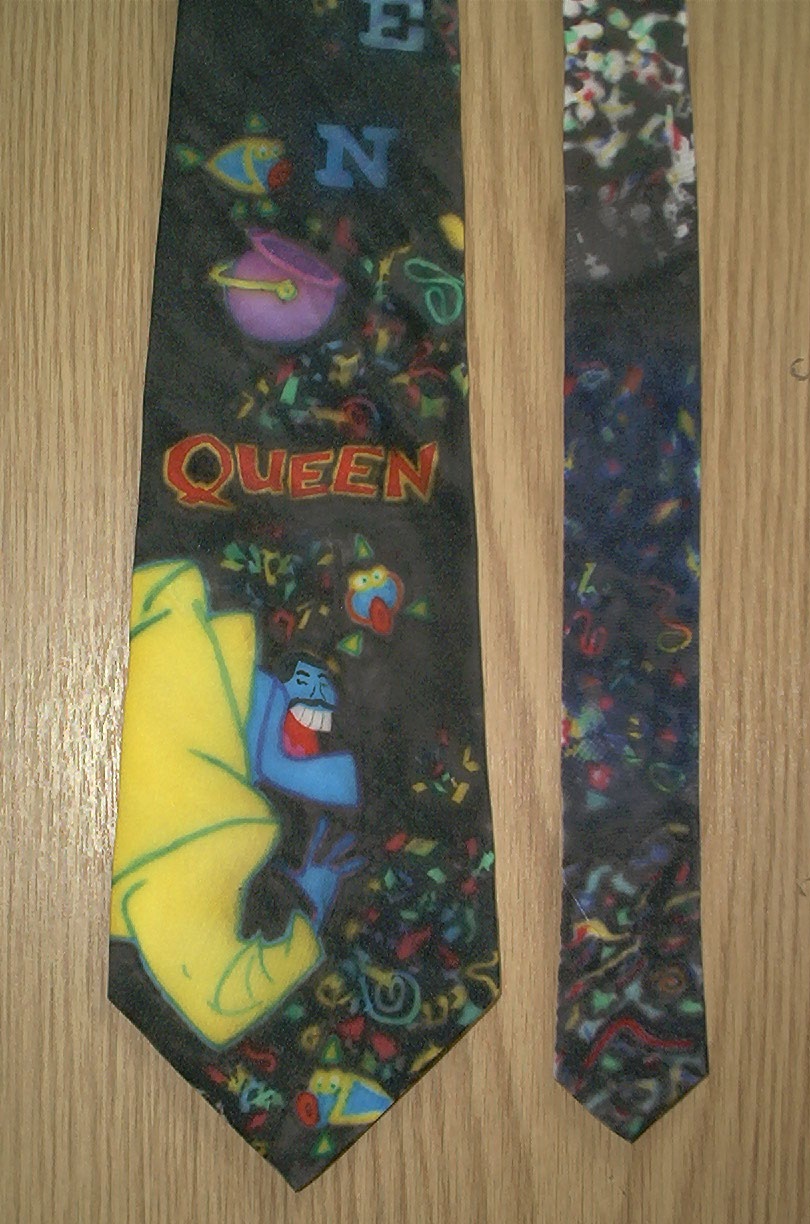 Queen tie.overview